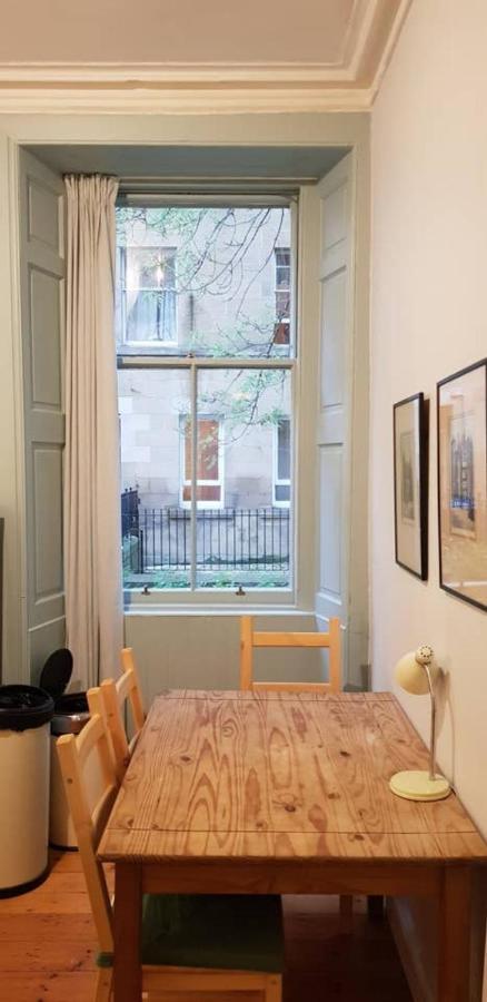 Central 3 Bedroom Next To Leafy Meadows EDI Eksteriør billede